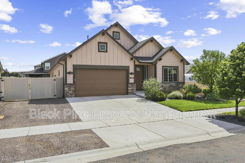 7634 Wagons West Avenue – photo 3