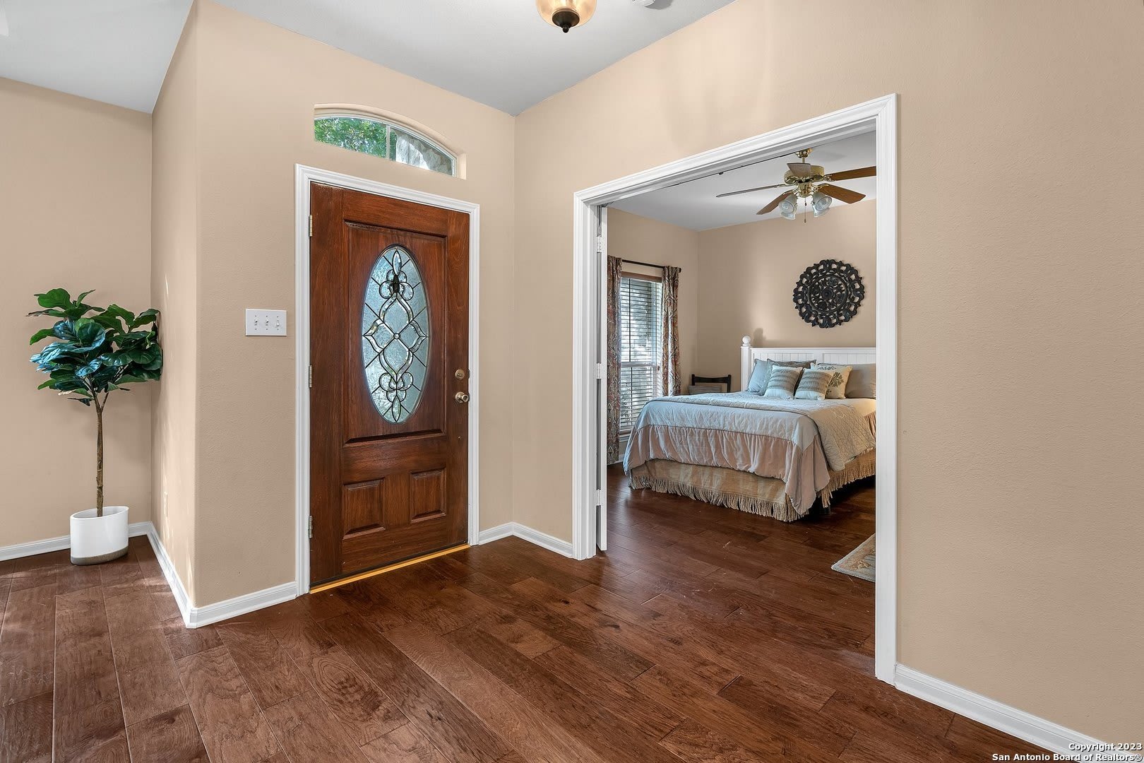 13443 Blackstone – photo 4