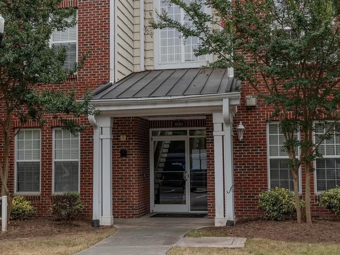 822 Providence Glen Drive – photo 2