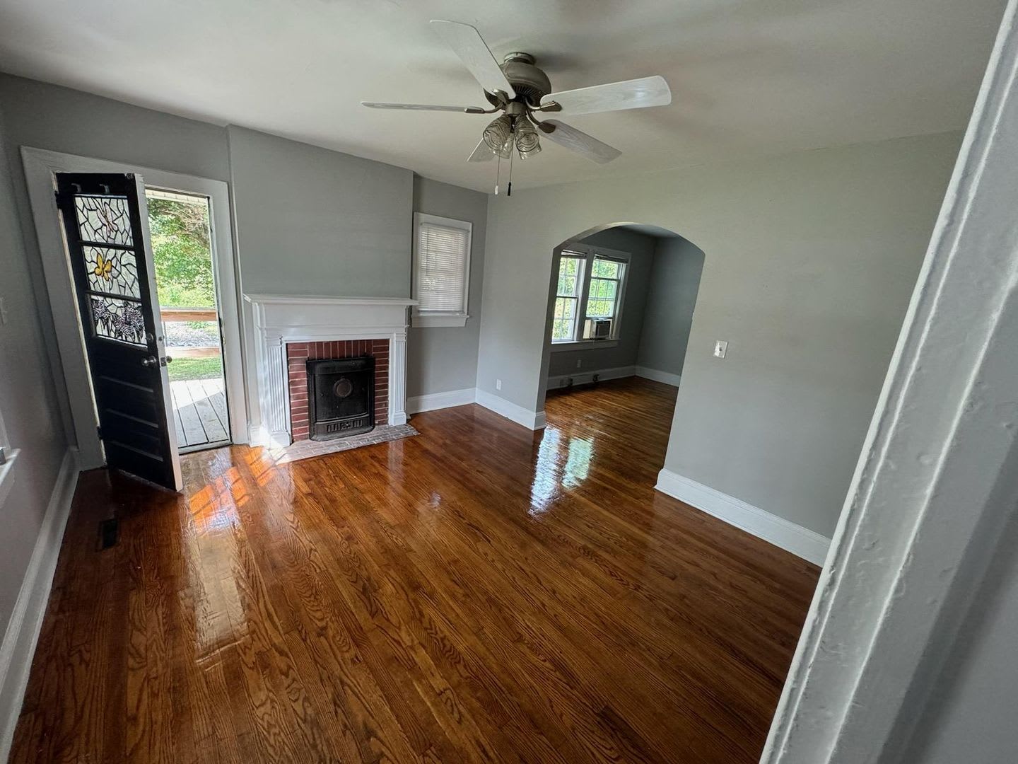 Two bedroom/one bath house near ECU – photo 2