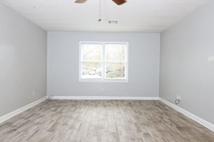 3591 Robert E Lee Drive – photo 2