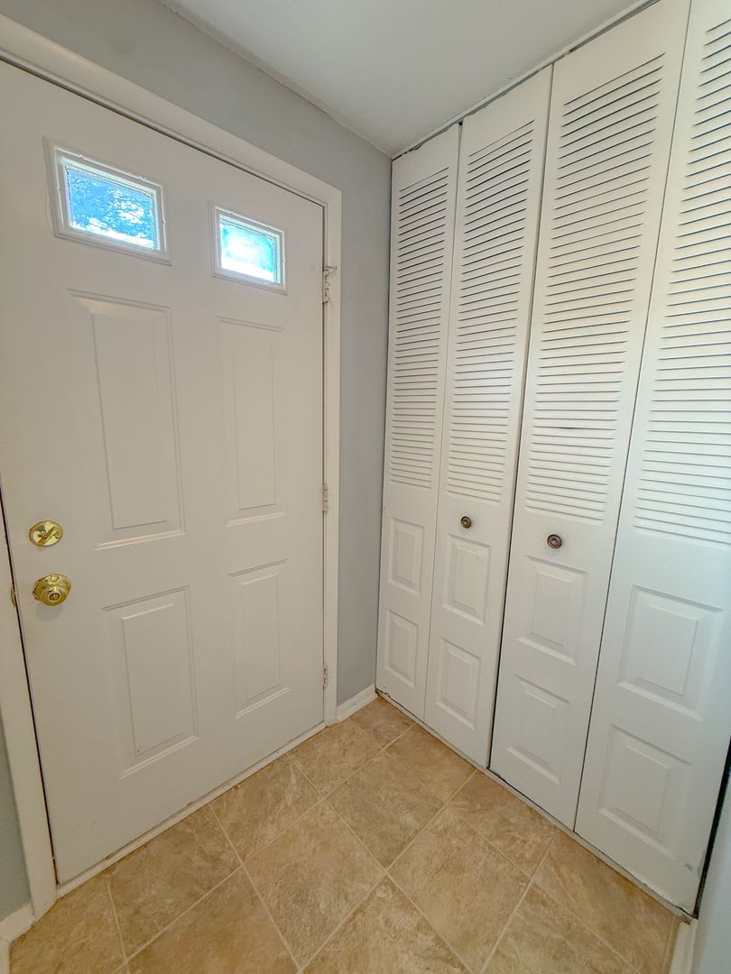 Move In Ready North Raleigh Townhome Near I 440 I 540 – photo 4