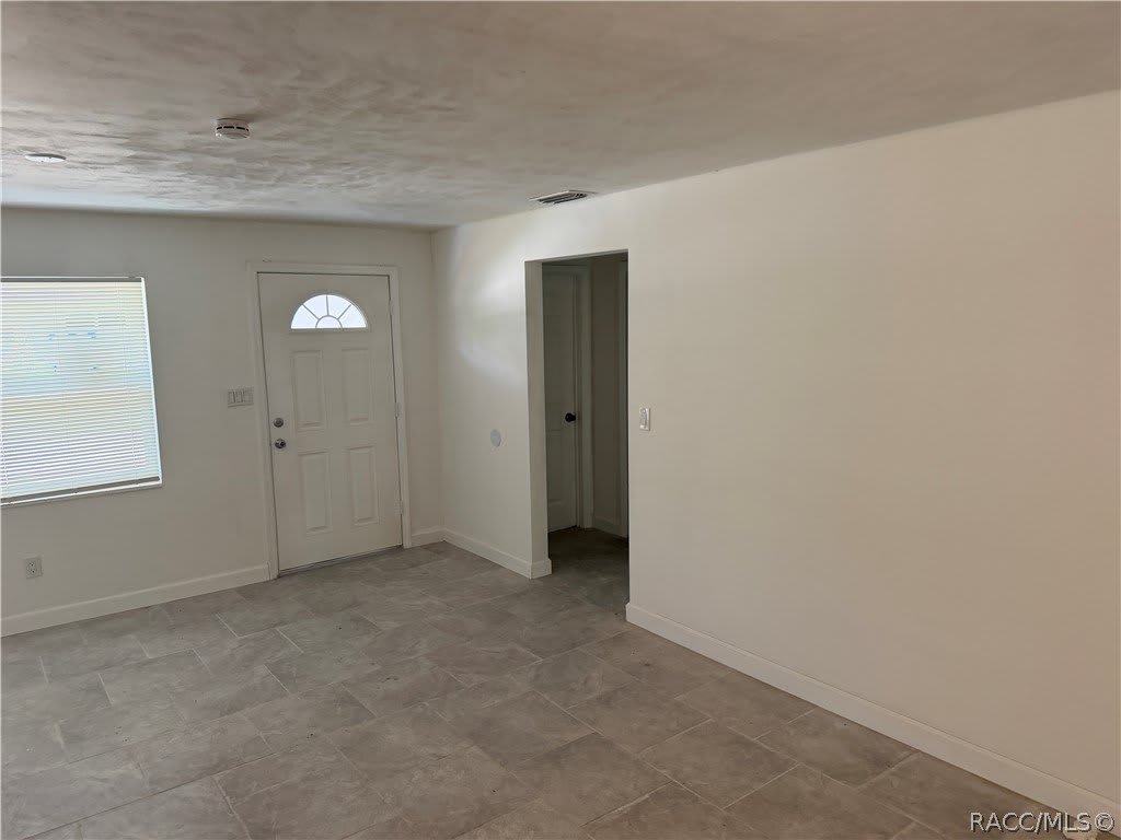1405 Eden Drive – photo 3