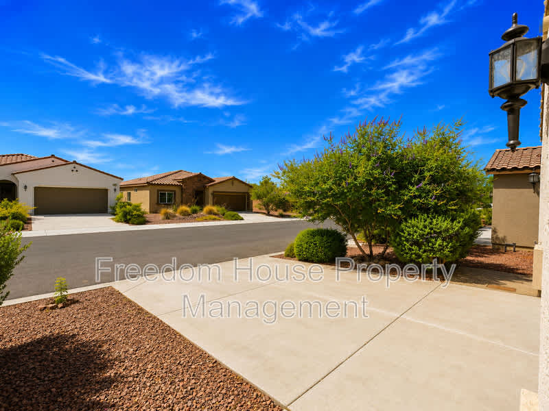 5628 San Marco Drive – photo 3
