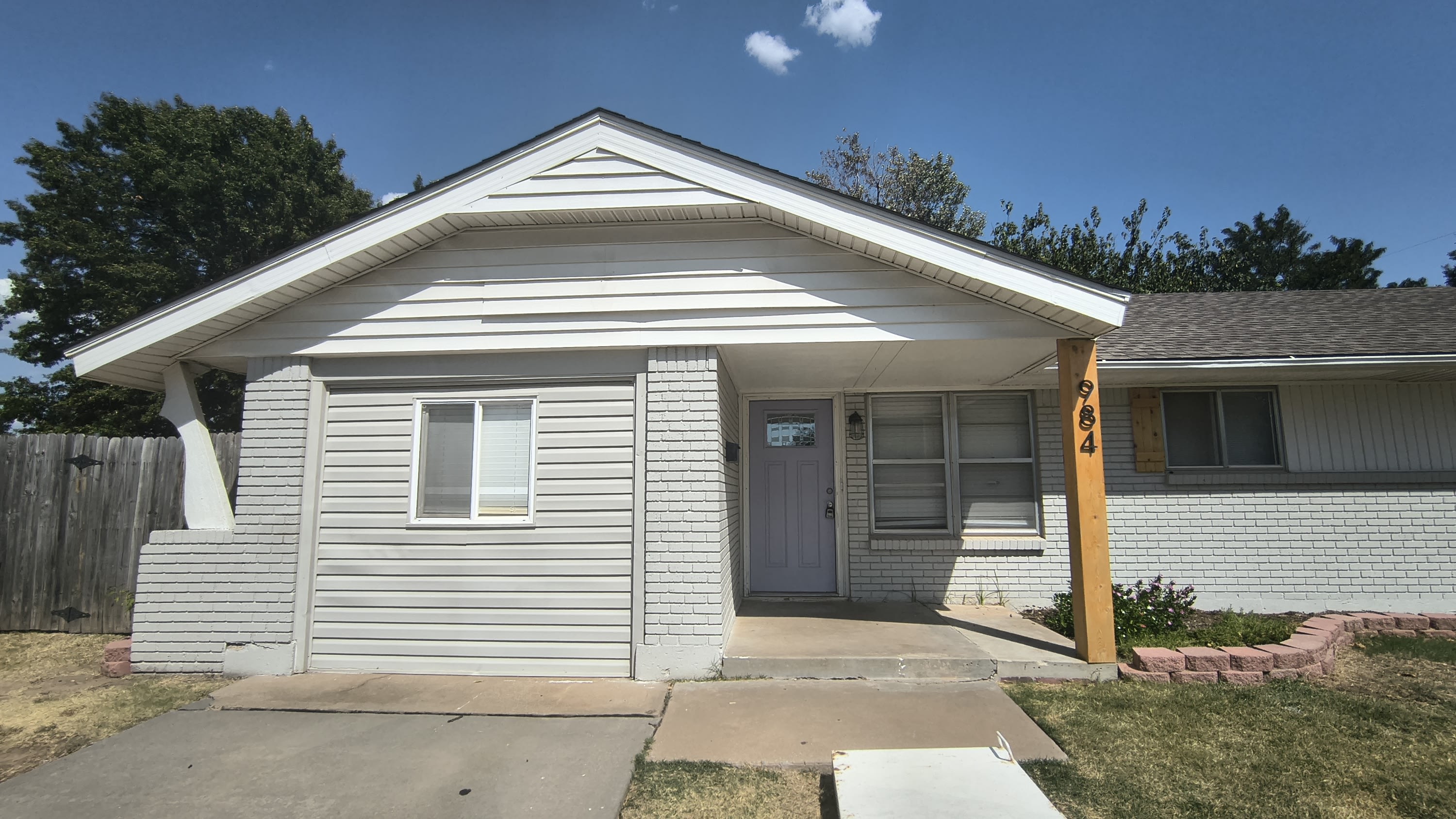 984 Northwest 5th Street – photo 4