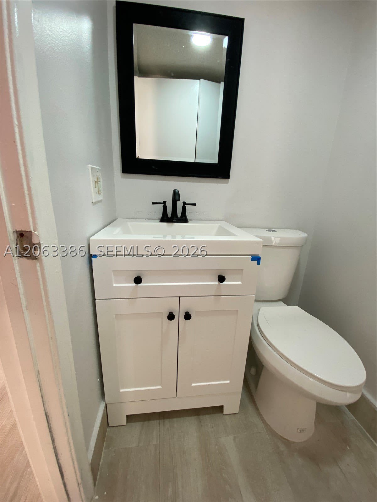 556 NW 114th Ave – photo 5