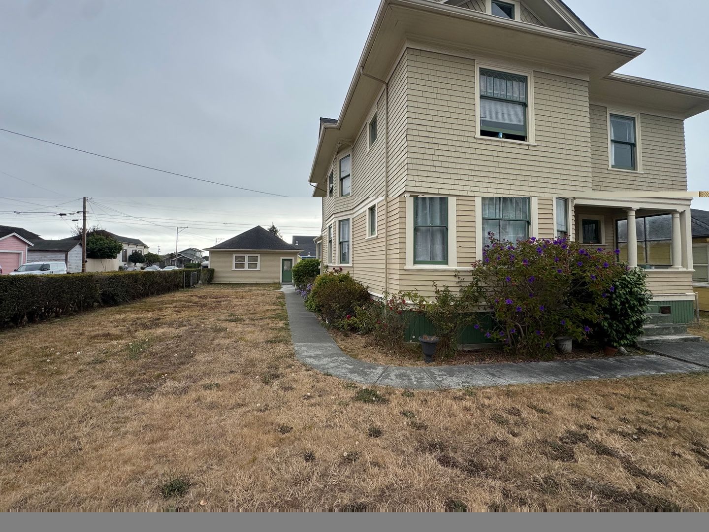 2146 C ST – photo 2