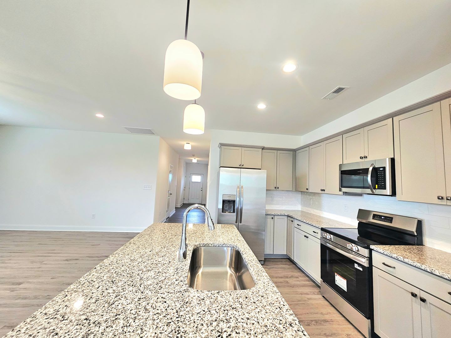 Newly Built Home In Raeford NC – photo 2