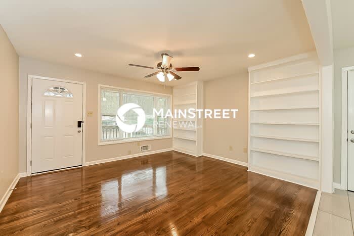 8071 Devonshire Drive – photo 2