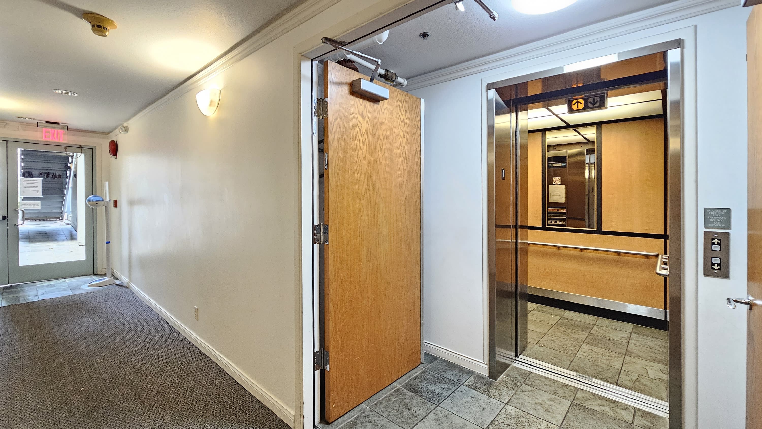 949 Prospect St 311 311 – photo 1