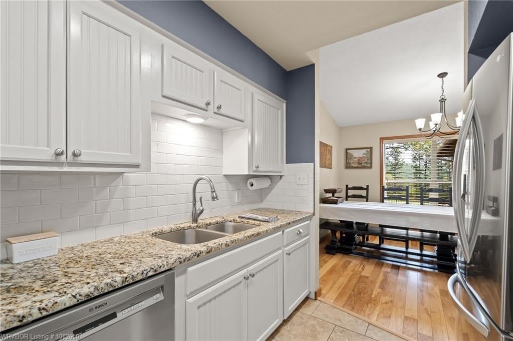1450 Ulmer ST – photo 4