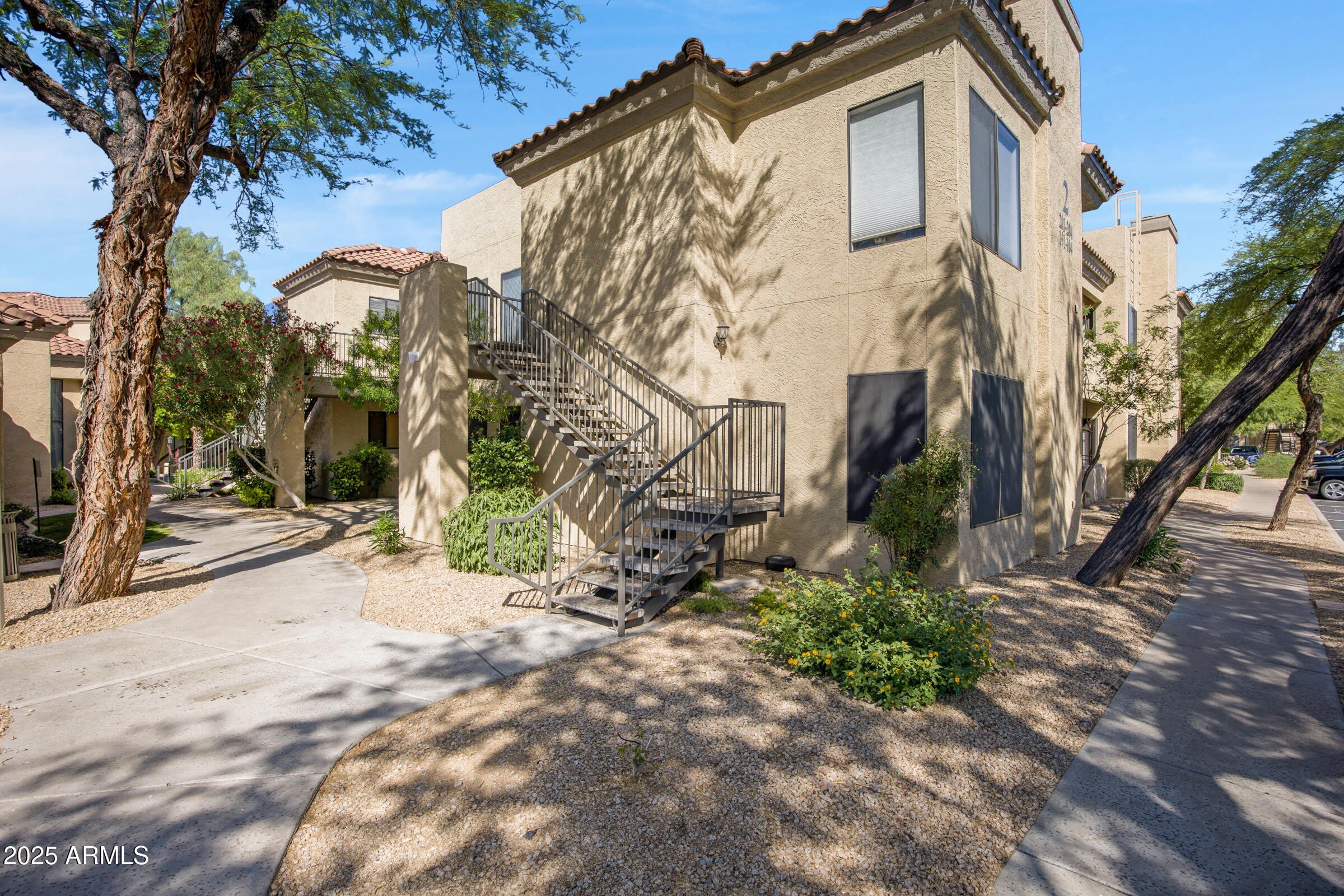 4925 E Desert Cove Avenue – photo 2