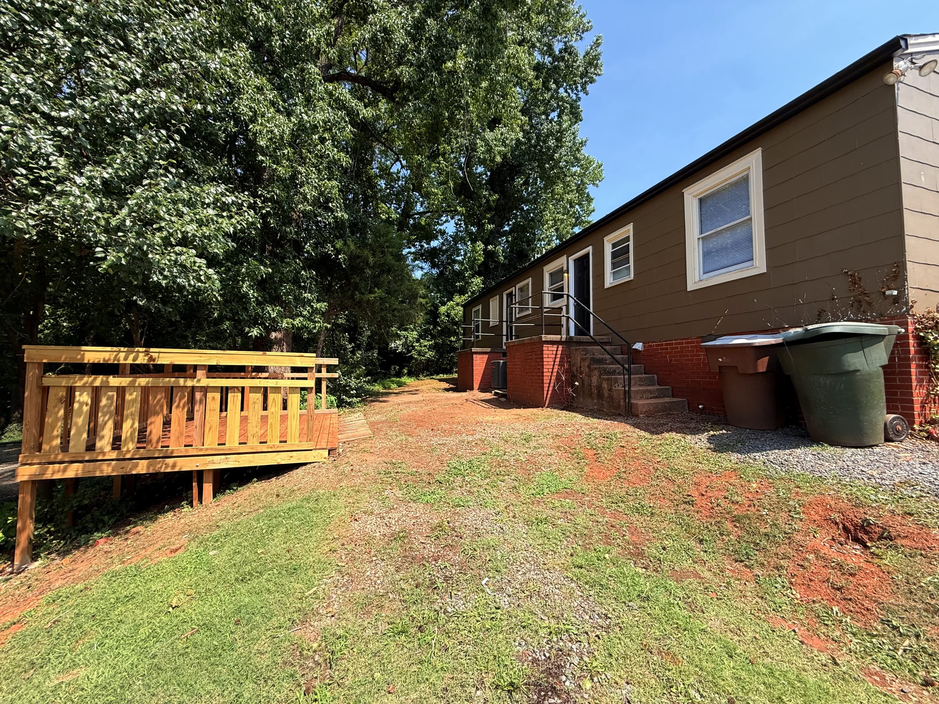 2900 Lawndale Drive – photo 1
