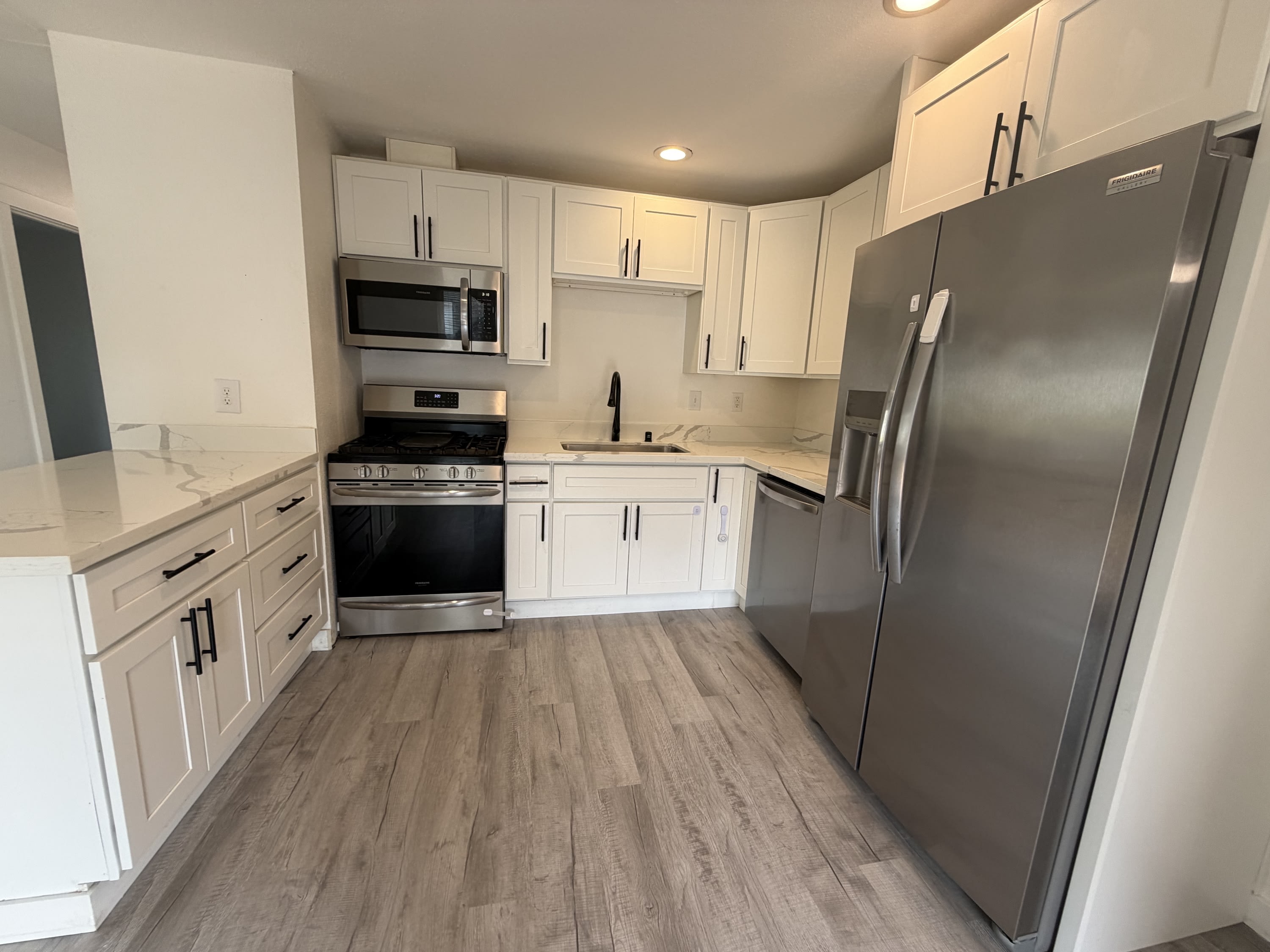 316 Willow St. – photo 3