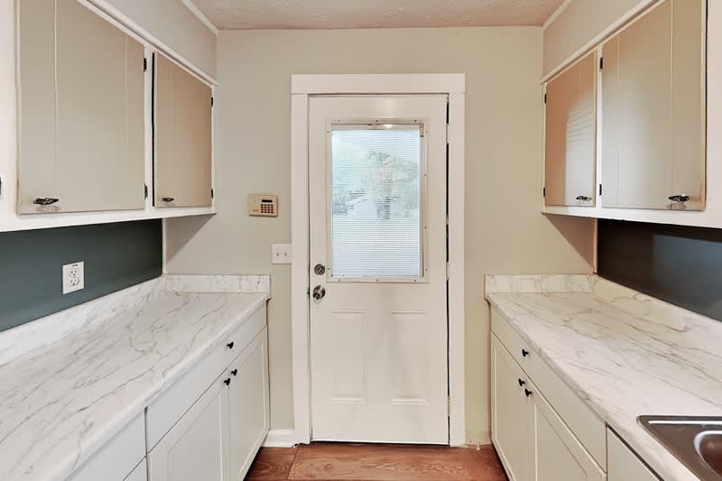 4579 N Woodlake Ln SE – photo 5