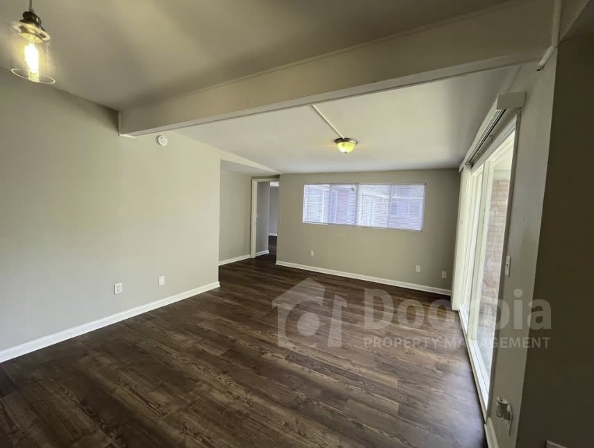6333 Kimberly Ln – photo 4