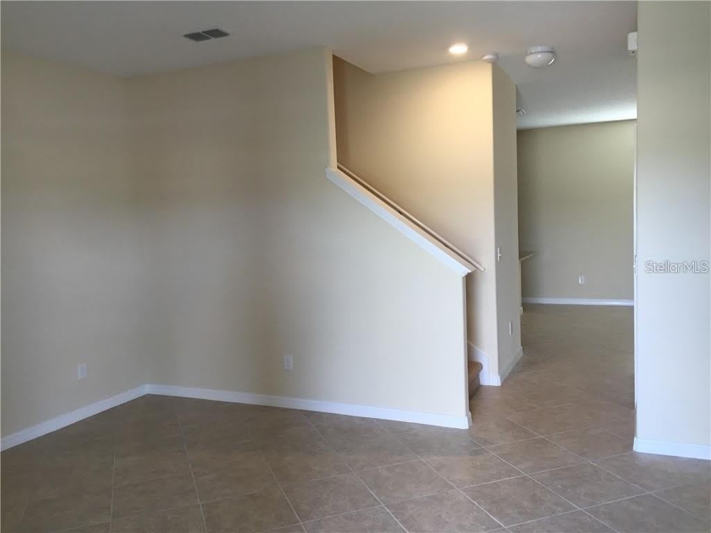 13048 GARRIDAN Avenue – photo 3