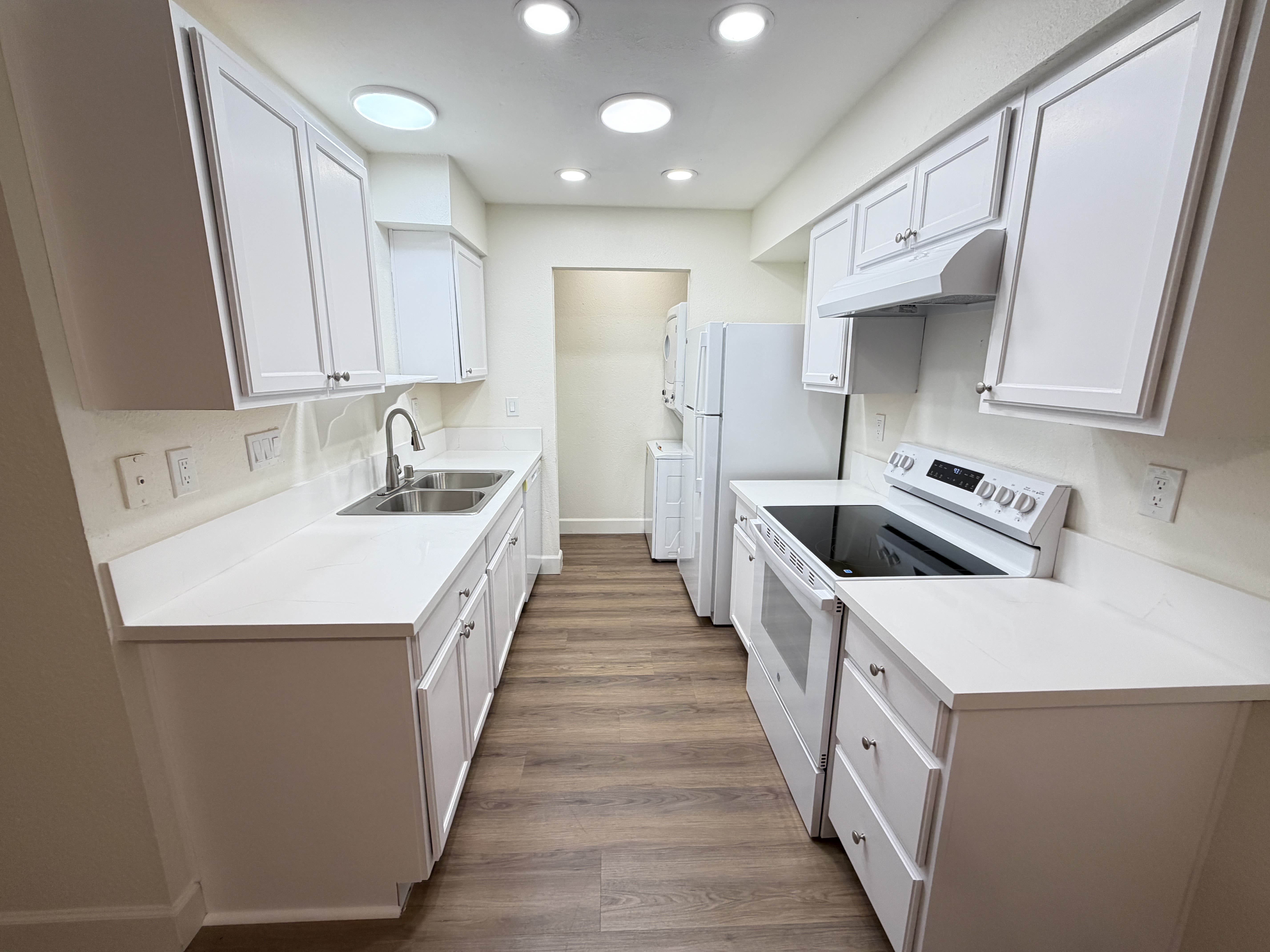 3517 Folage Dr Unit 4 – photo 1