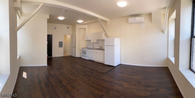 192 Market St – photo 5