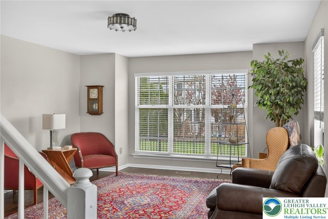 4894 Concord Drive – photo 3