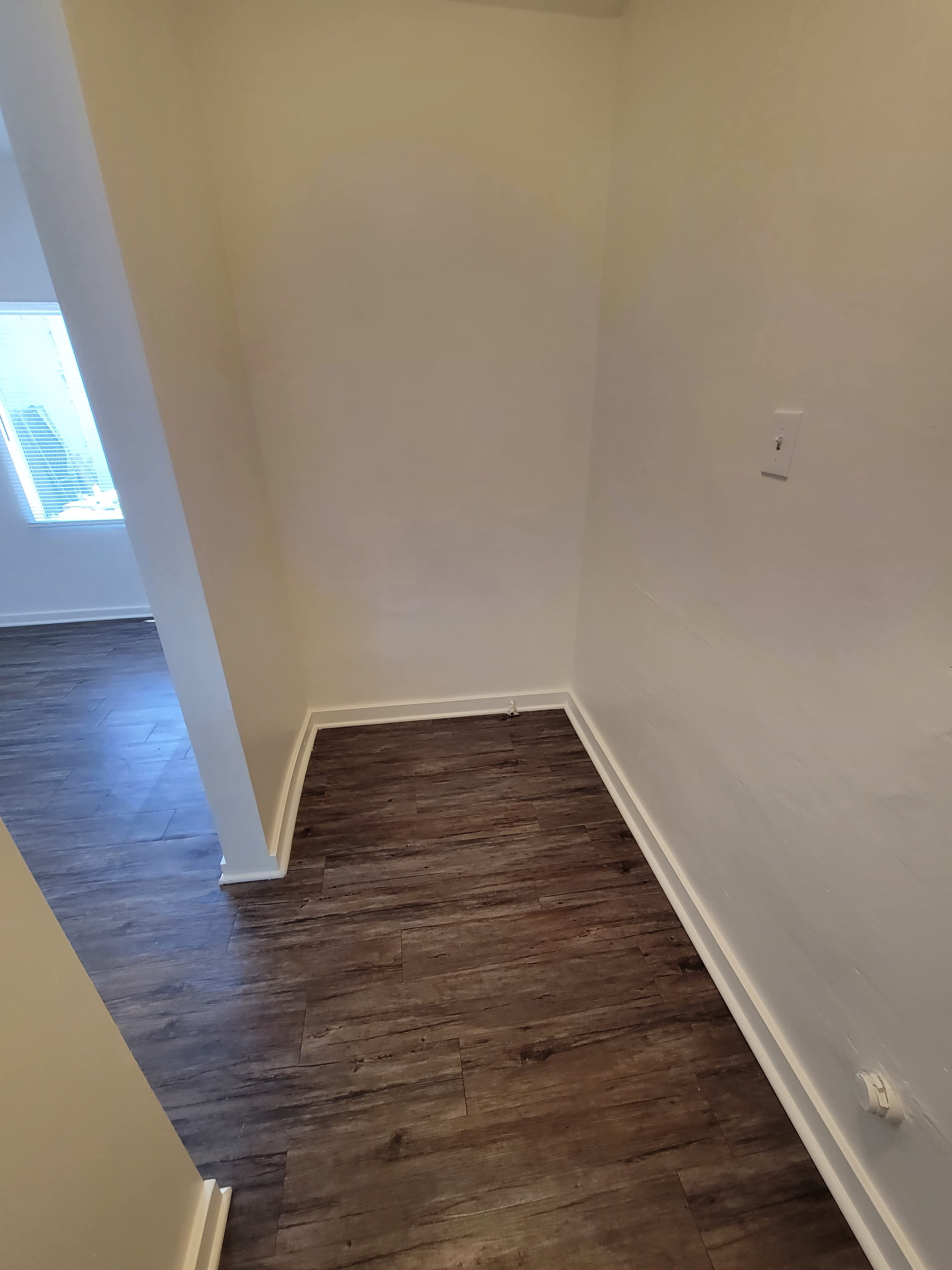 4131 Monroe St – photo 2