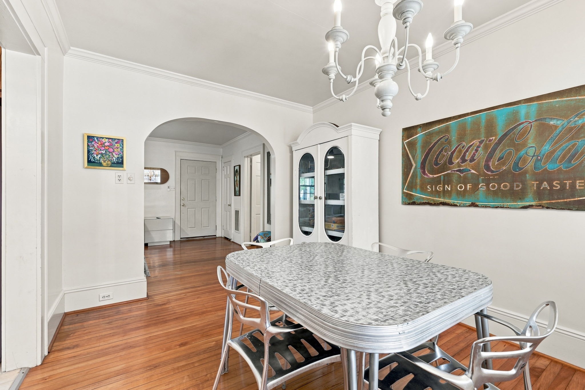 116 Noyes Avenue – photo 4