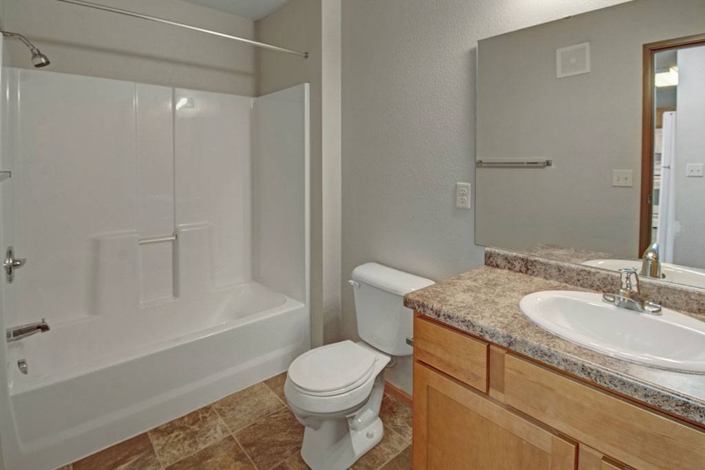 Roosevelt East Apartments – photo 5