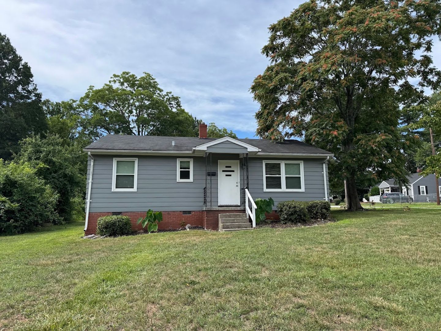 3bed/1bath House in Greensboro – photo 4