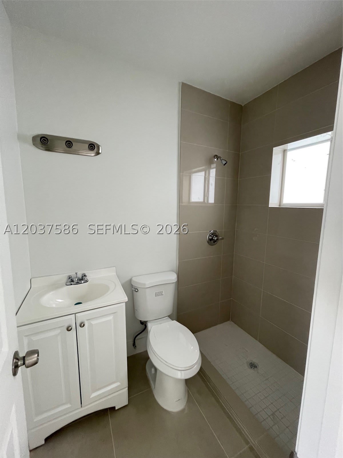 2196 Ali Baba Ave – photo 3