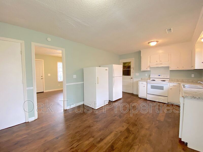 109 Red Cedar Dr – photo 5
