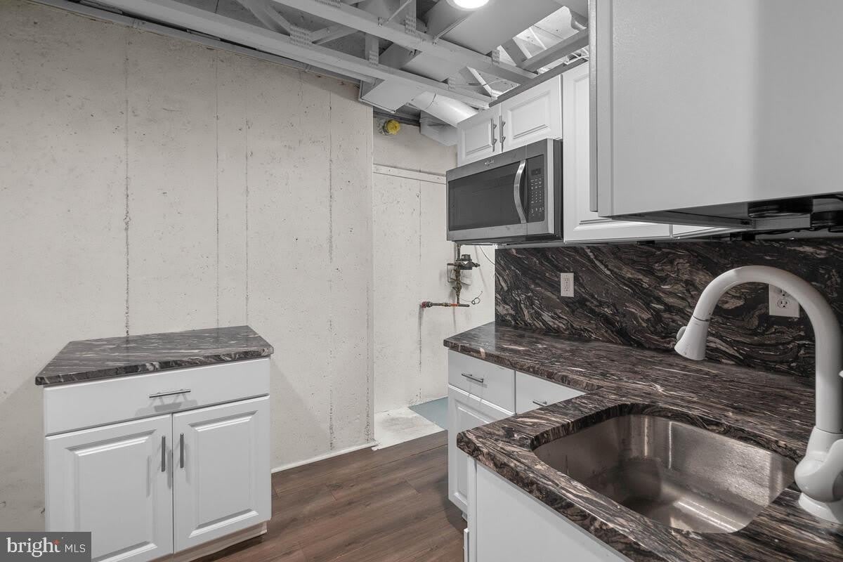 8609 HAWK RUN Terrace – photo 4