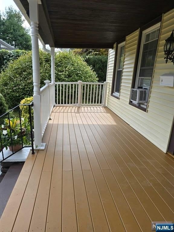 542 Doremus Avenue – photo 2
