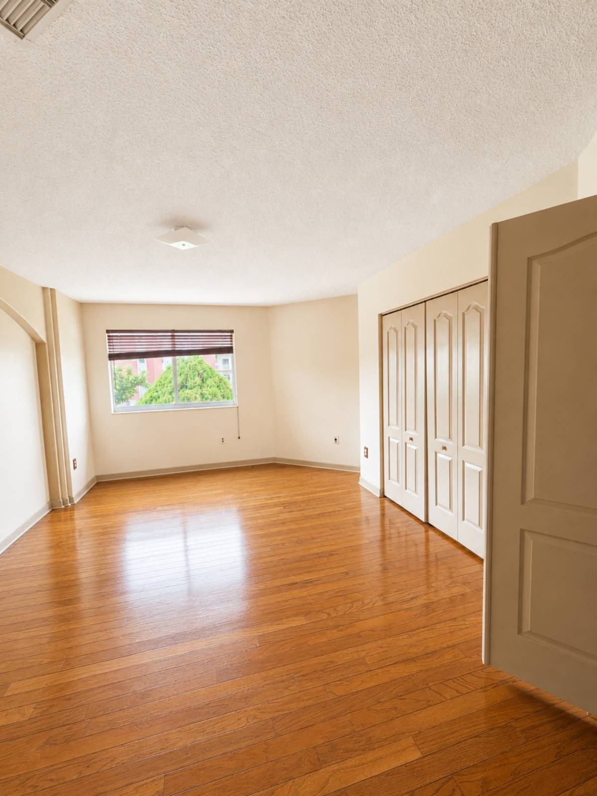 8356 NW 10th ST – photo 2