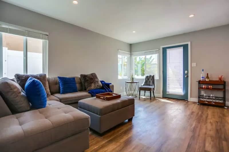 812 Island Ct – photo 3
