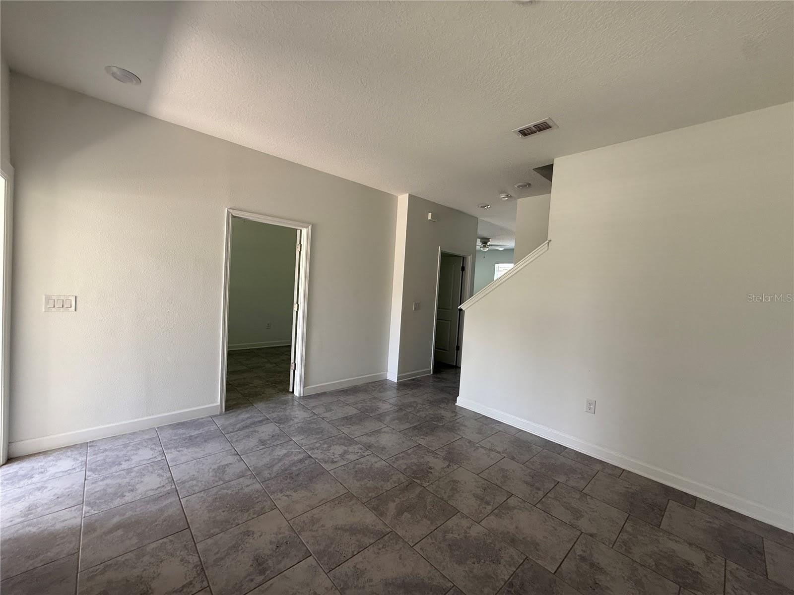 5647 QUIET PALM Loop – photo 4
