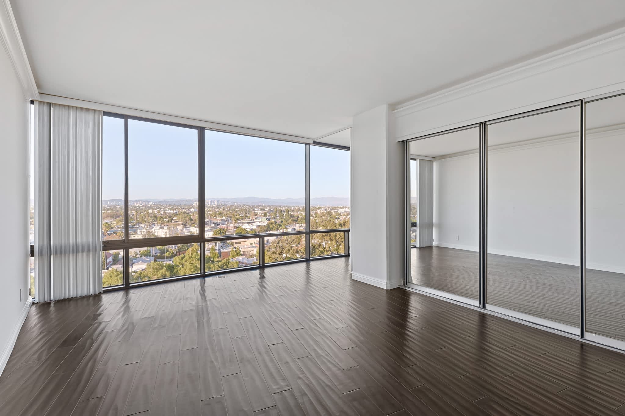 4316 Marina City Drive – photo 2