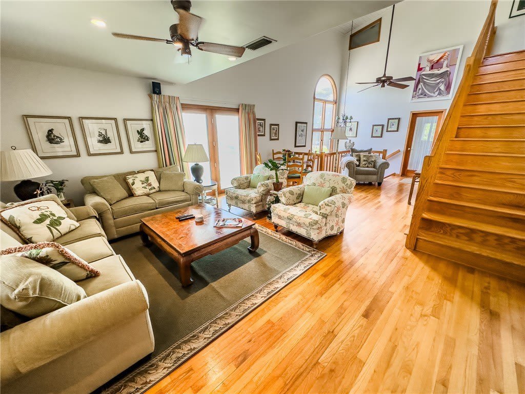 725 Conn Way – photo 5
