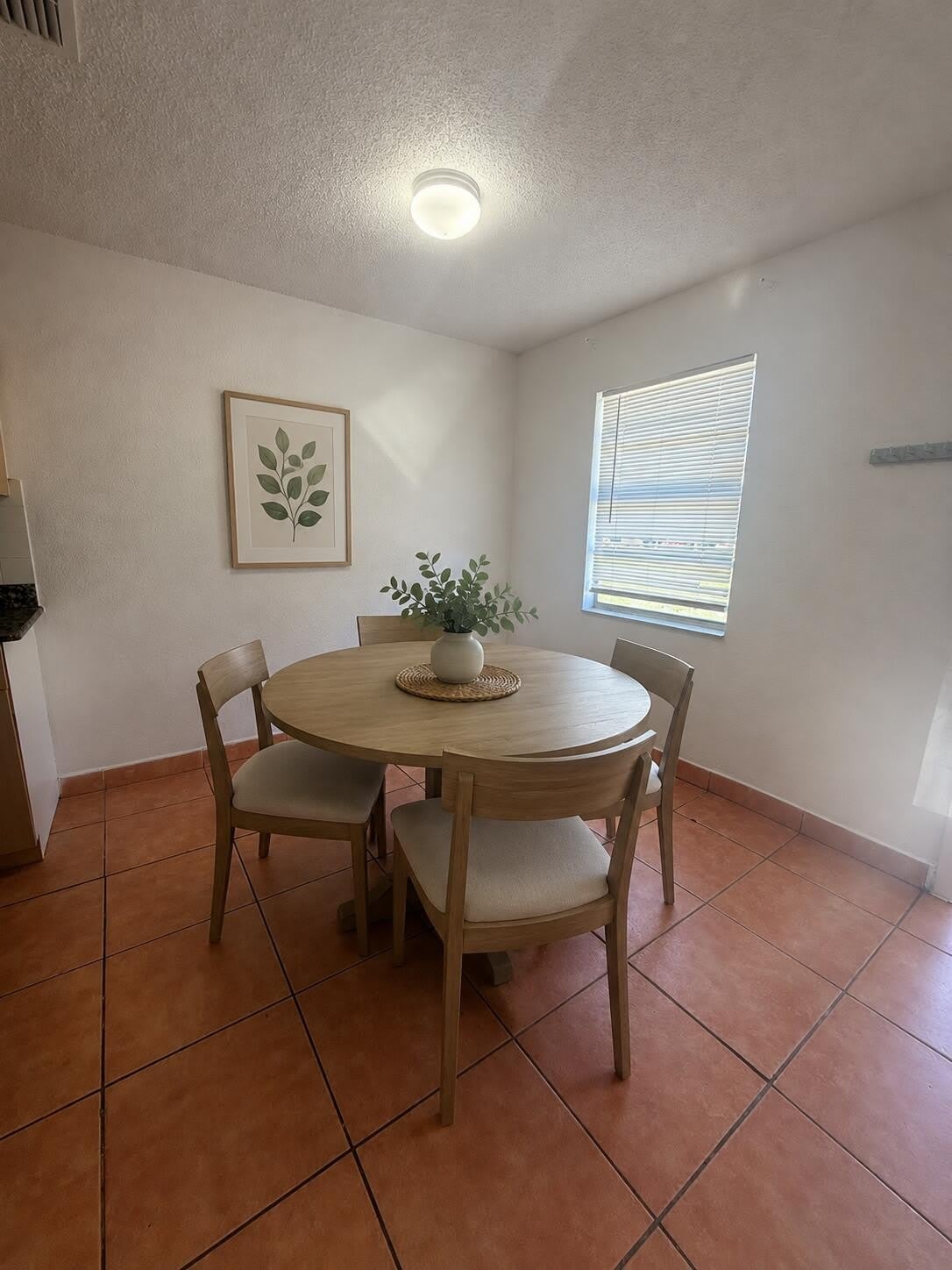 1512 Barton Road – photo 2