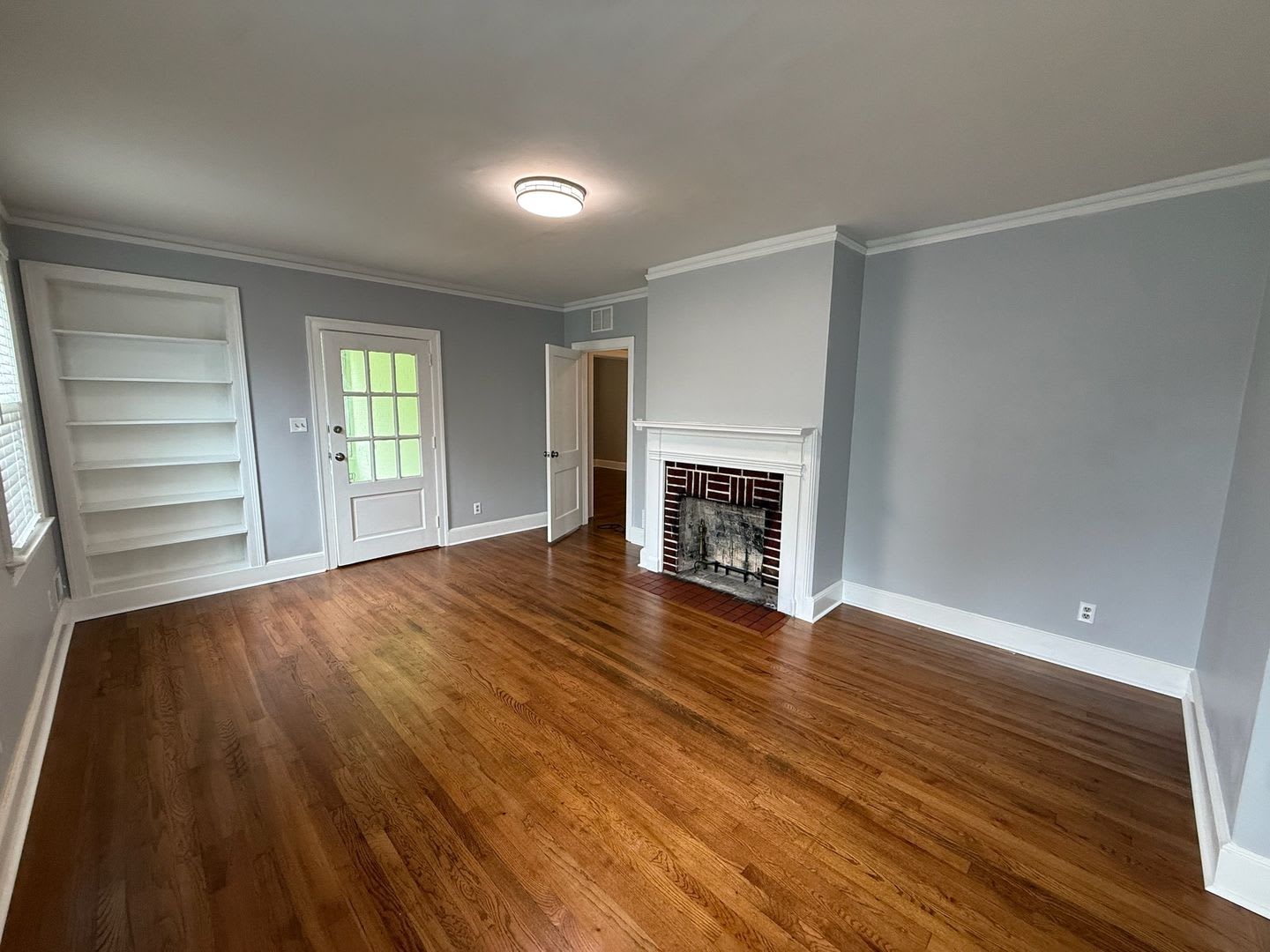 Charming Updated 2Br 2Ba Home In A Great Location – photo 4