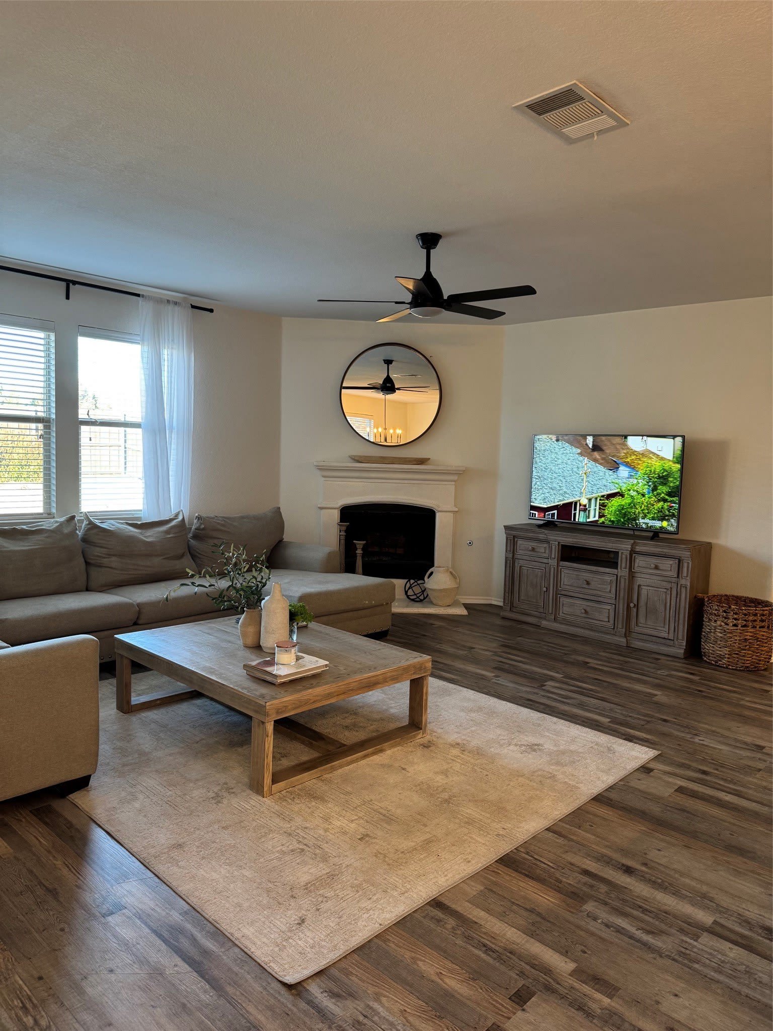 434 Winchester Drive – photo 4