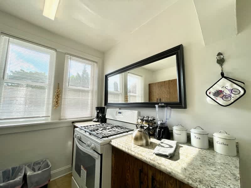 6653 Berthold Ave – photo 5