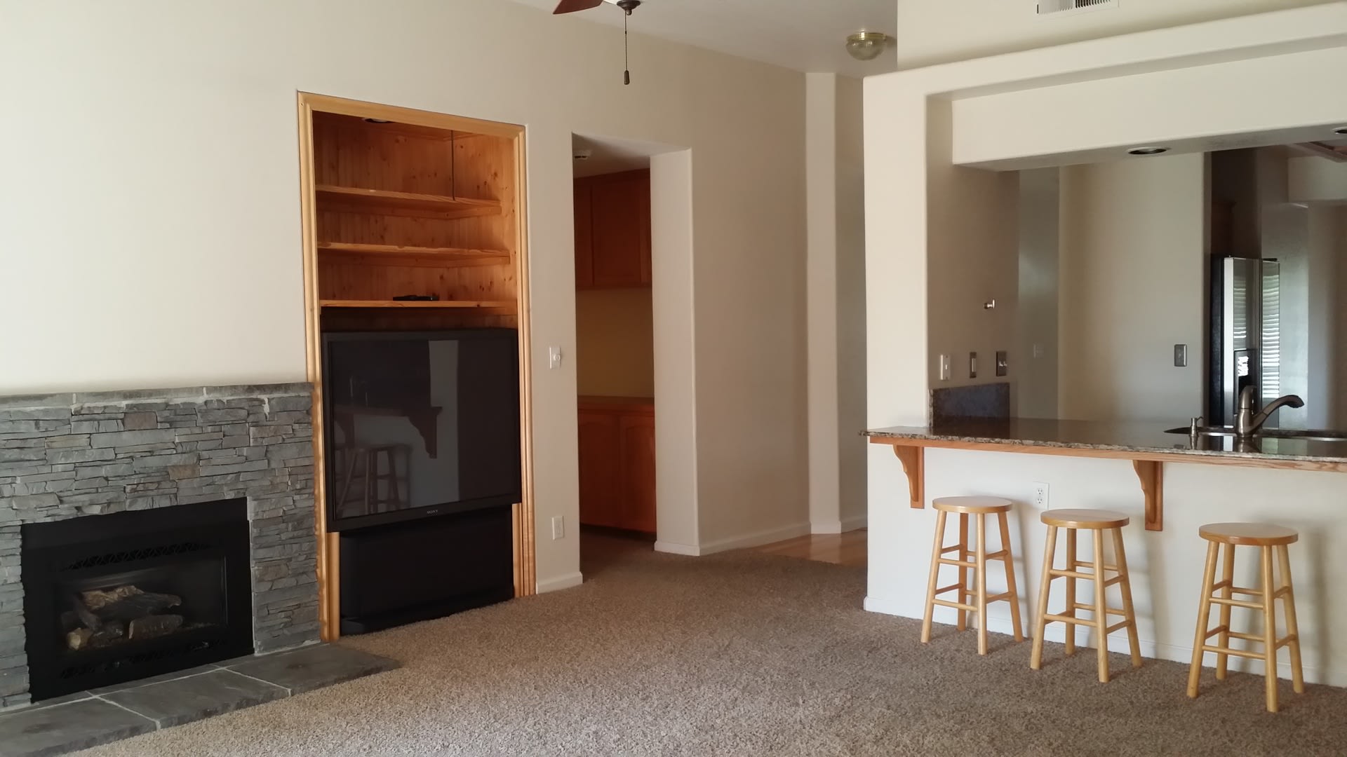 Beautiful Home In The Clovis School Area – photo 3