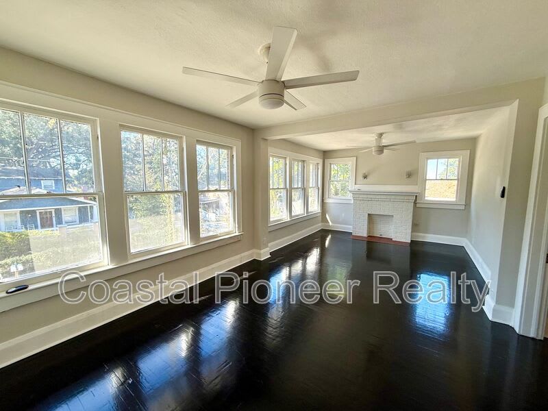 4015 N Seminole Ave – photo 5