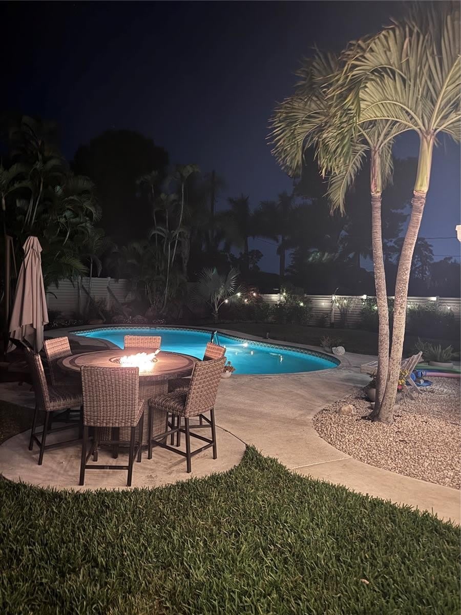 6304 BEECHWOOD Avenue – photo 2