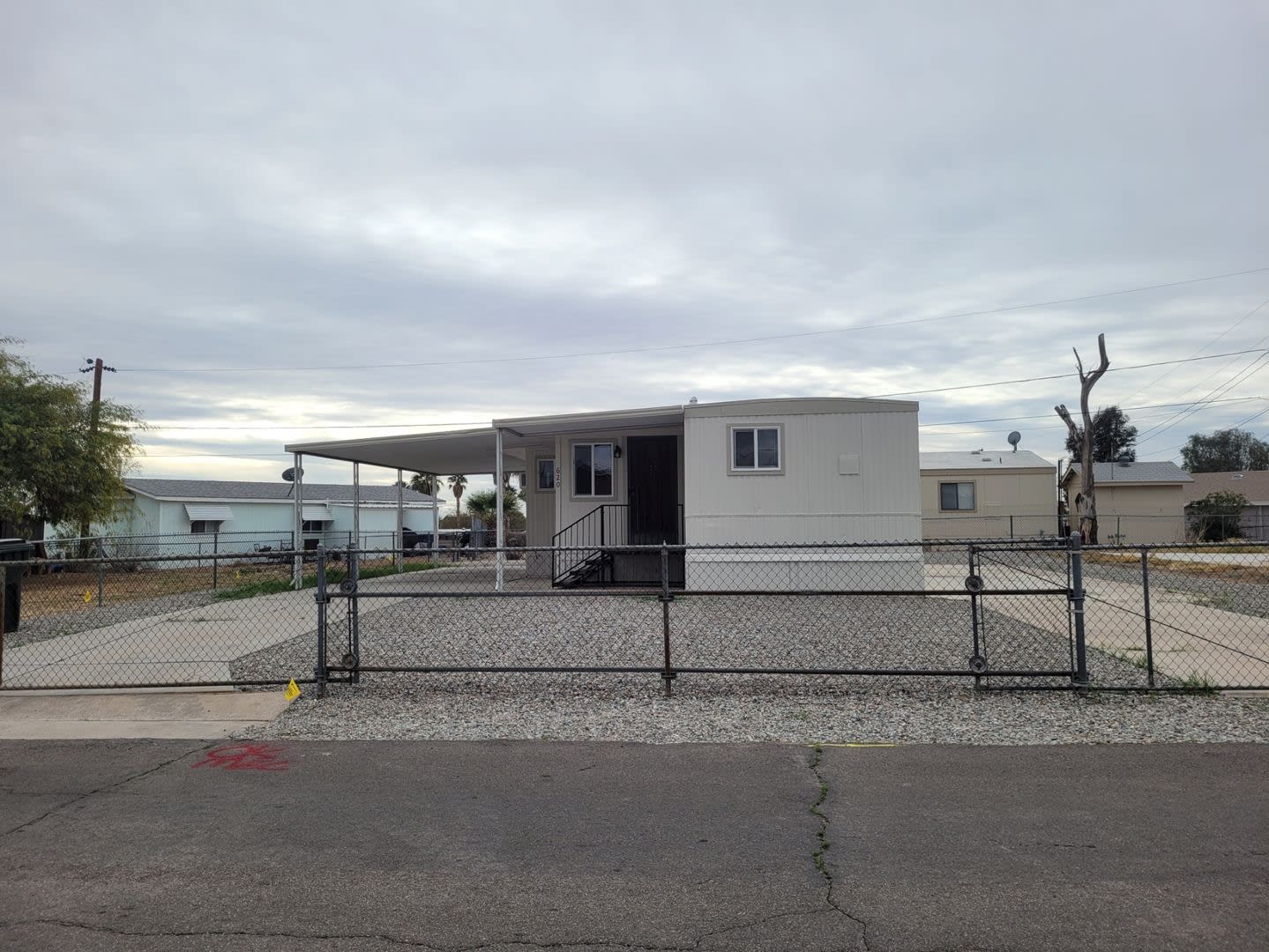 Charming 2 Bedroom 2 Bathroom Mobile Home With Modern Amenities And Stylish Comfort In A Peaceful Community – photo 1