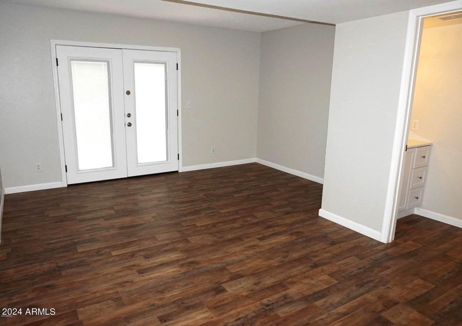 Nice 2 bedroom townhouse! – photo 4