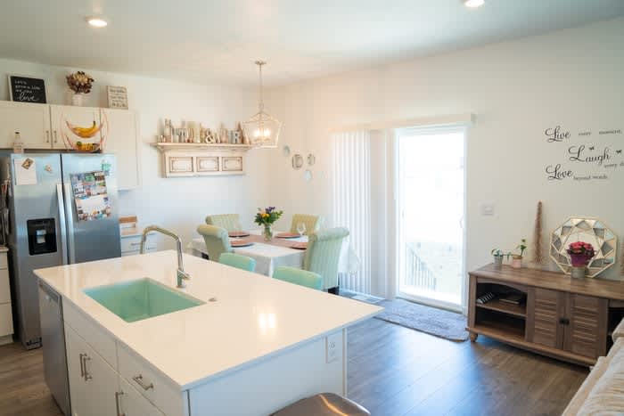 1216 South Raintree Lane – photo 2