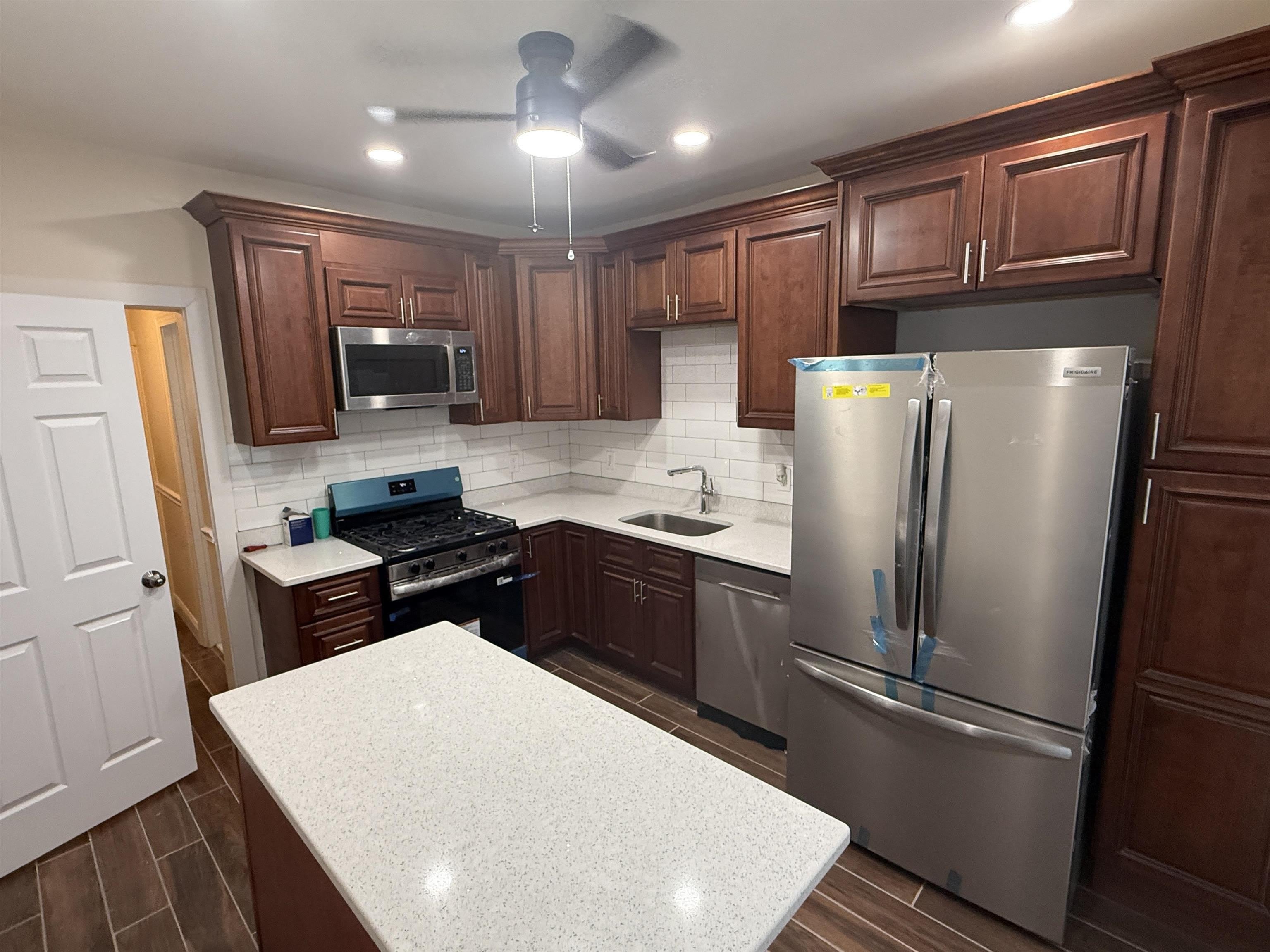 40 E 4TH ST – photo 3