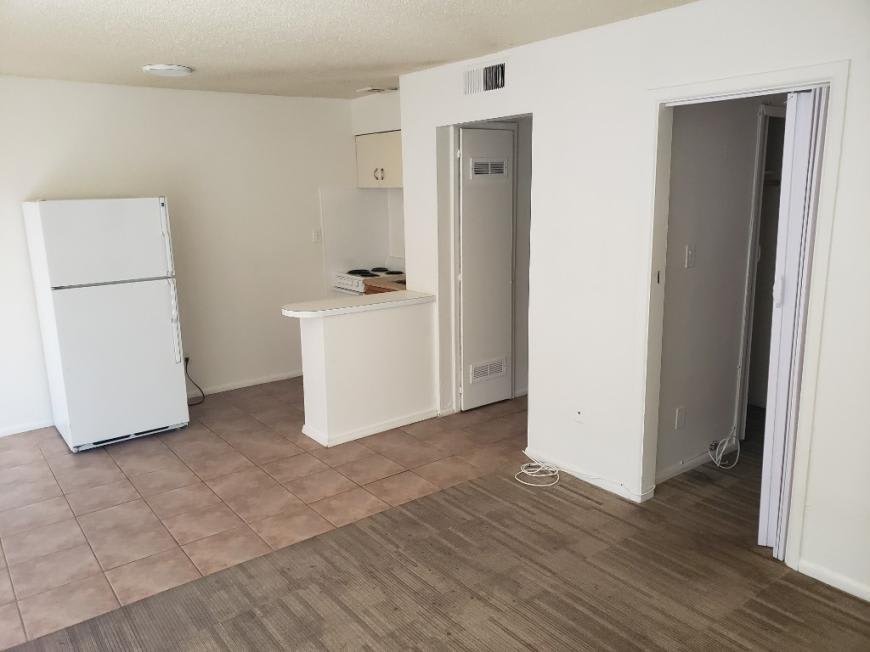 13961 S Berwick Ave – photo 1