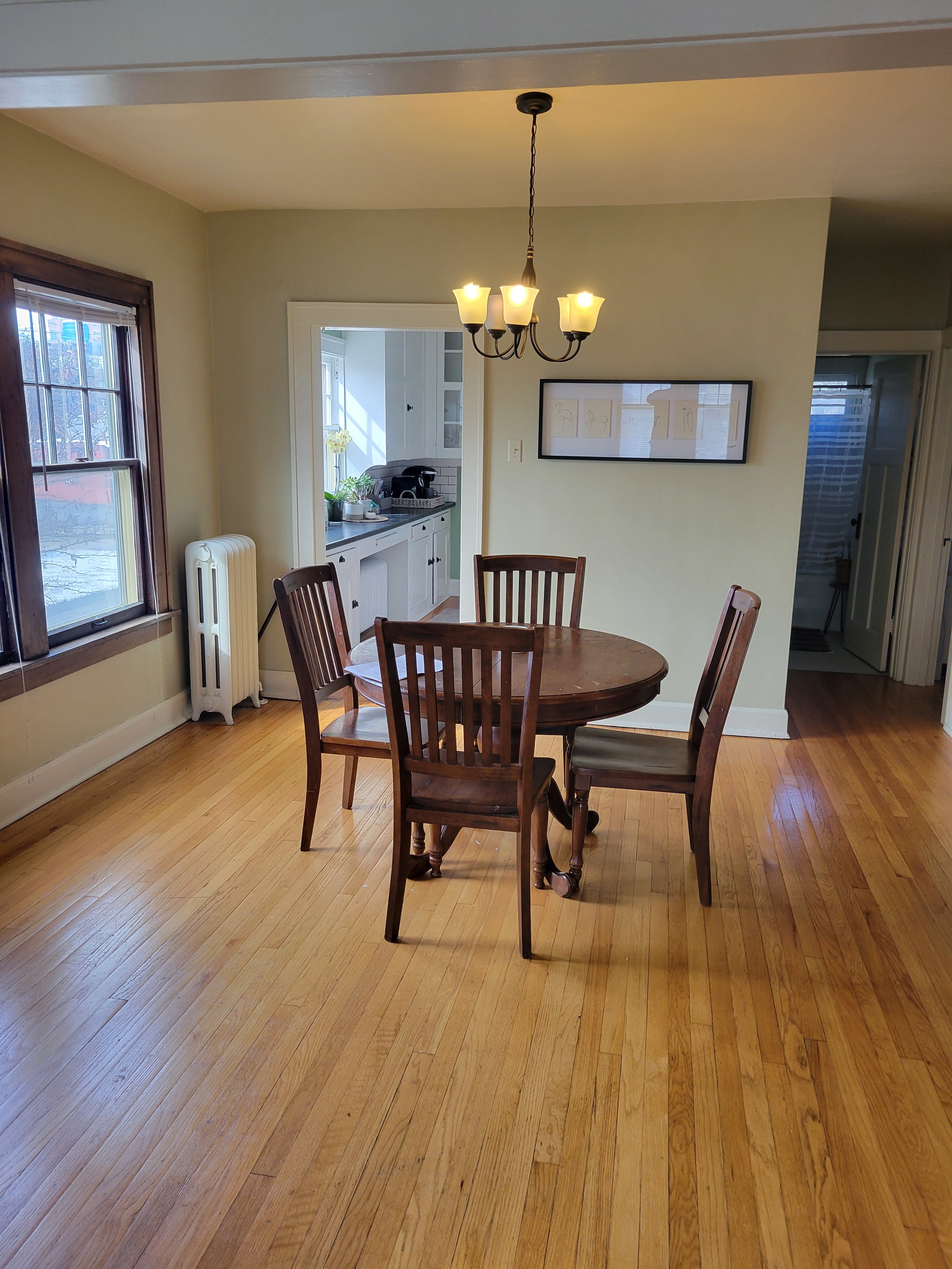 562 28th St – photo 2